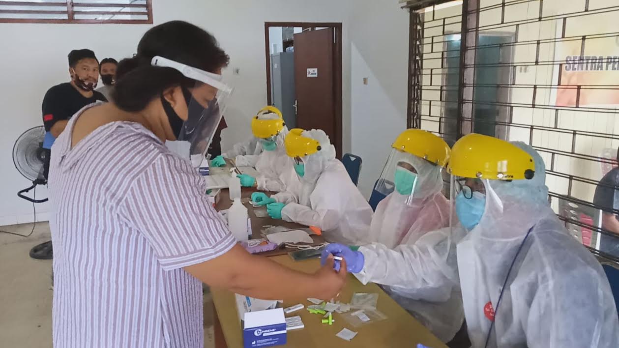 Personil Bawaslu Bitung Wajib Ikut Rapid Test